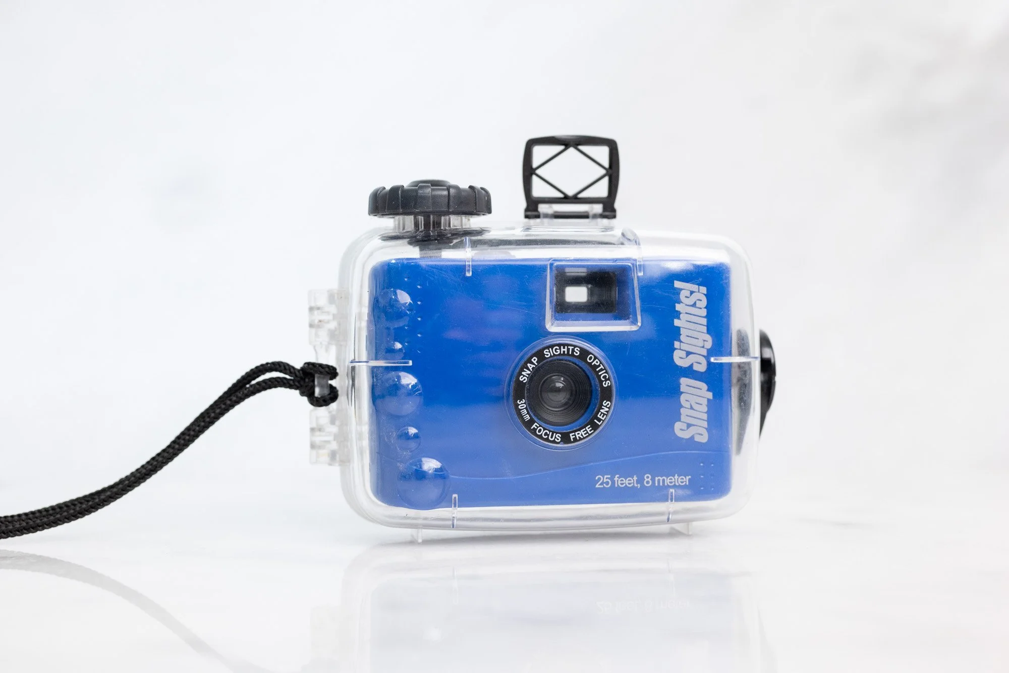 Snap Sights 30mm Lens Underwater 35mm Point and Shoot Camera — F